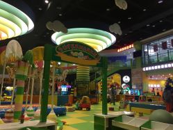 -玩塾品格乐园(宇宙太空龙旗店)
