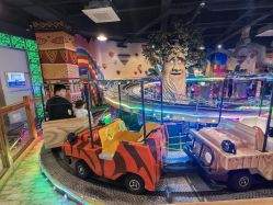 -卡通尼·Safari非洲探索乐园·生日会(金桥国际商业广场店)