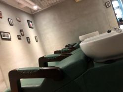 -藤野造型·专业烫染店