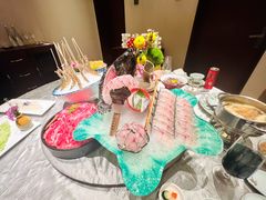 游水东南亚老虎斑-ONE FULL 古董港式海鲜火锅