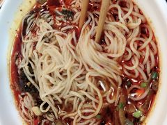 -菲哥麻辣烫(贵山小区店)