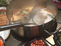 -左庭右院鲜牛肉火锅(新梅广场店)