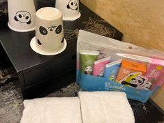 -成都保利公园皇冠假日酒店(熊猫基地店)