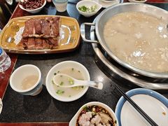 -老来福·非遗酸汤兔(凯旋路店)