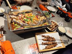 -鸣记脆皮烤鱼·海鲜烤鱼(马栏店)