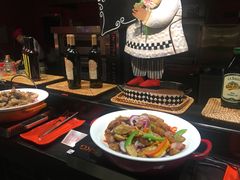 -四海一家自助餐(益田假日广场店)