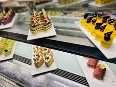 -美食汇·海鲜自助餐·家庭聚会·商务宴请(青秀万达文华店)
