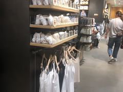 -MUJI无印良品(滨江宝龙城店)