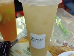 -茶理宜世(岭南站NOVA店)