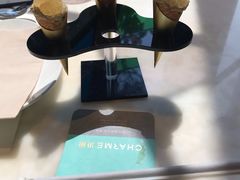 -港丽餐厅(高德置地店)