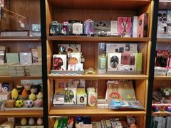 -新华书店(永安路店)