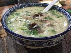 -小红桶烧烤(烟台芝罘医院总店)