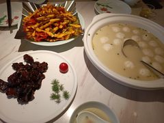 -荷花亭·湖北融合菜(中商广场店)