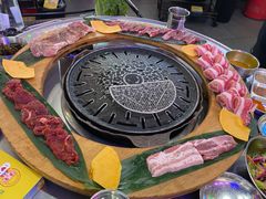 -玄希浪漫厨房·韩料烤肉(湖滨银泰in77店)