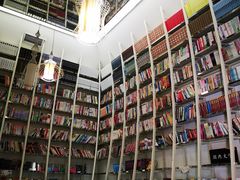 店内环境-钟书阁(松江泰晤士小镇店)