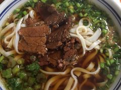 -矮子粉店1985·长沙米粉(湘春路店)