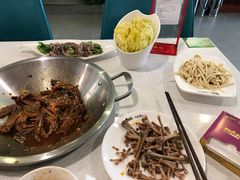 -张大师鸭爪爪特色干锅(南湖店)