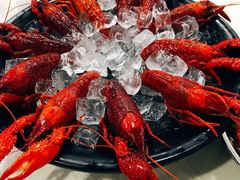 -虾弄弄海派小龙虾·牛羊蝎子火锅