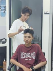 -V7 HAIR SALON