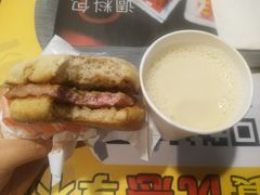 -麦当劳(保定裕华路店)