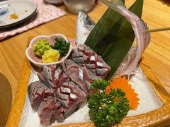 日本长崎竹夹鱼刺身-彩汐 日式海鲜&烧鸟居酒屋