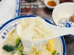 -长人馄饨铺(解放街店)