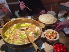 -毛肚向右·川渝毛肚王(经开永旺店)