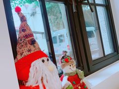 -Fridi Patisserie Cafe