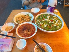 -柏合黄记豆腐皮饭店