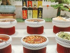 -新艺自助美食城(中山路店)