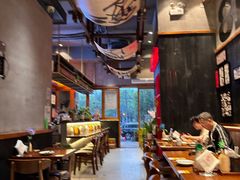 -8PINTS八品脱·日料·烧鸟·精酿小酒馆(莘庄店)