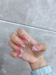 -UGIRL有个美甲