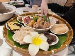 -菌林天下·野生菌汤锅