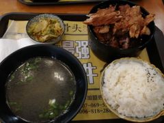 -犟骨头排骨饭(回龙观龙禧店)