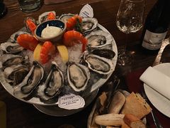 -斯普汇生蚝牛排馆(中骏世界城店)