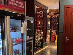 -七欣天香辣蟹火锅(上海银亿滨江店)