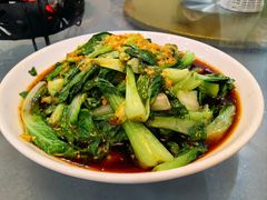 -梓檚中餐厅湖北菜小龙虾武昌鱼排骨藕汤(黄鹤楼店)