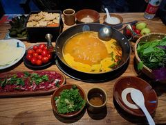 -贵厨酸汤牛肉(汇金星力城店)