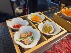 -菌自由丨野生菌火锅特色庭院餐厅(丽江古城店)