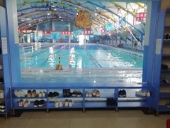 -宏雁游泳馆