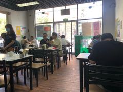 大堂-清真永恒华威肉饼(潘家园店)