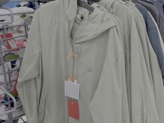 -迪卡侬(高新万达店)