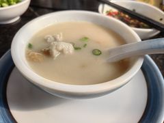 -老来福·非遗酸汤兔(凯旋路店)