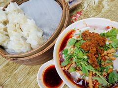 特色牛肉豆腐脑-晓友烧麦(光华村店)