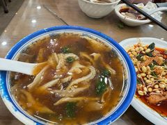 酸辣肚丝汤-西安贾三灌汤包·回坊小吃·清真炒菜(北院门总店)