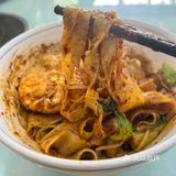 大口吃面，小心烫嘴啊