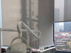 -极光口腔·矫正种植修复(锦江店)
