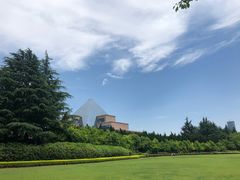 -上海市龙华烈士陵园