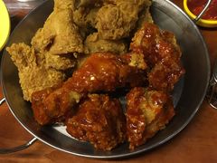 -BHC炸鸡(明洞总店)