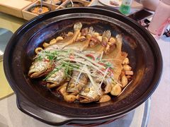 八分钟砂锅焗黄鱼-有喜胶东小馆(太申祥和店)